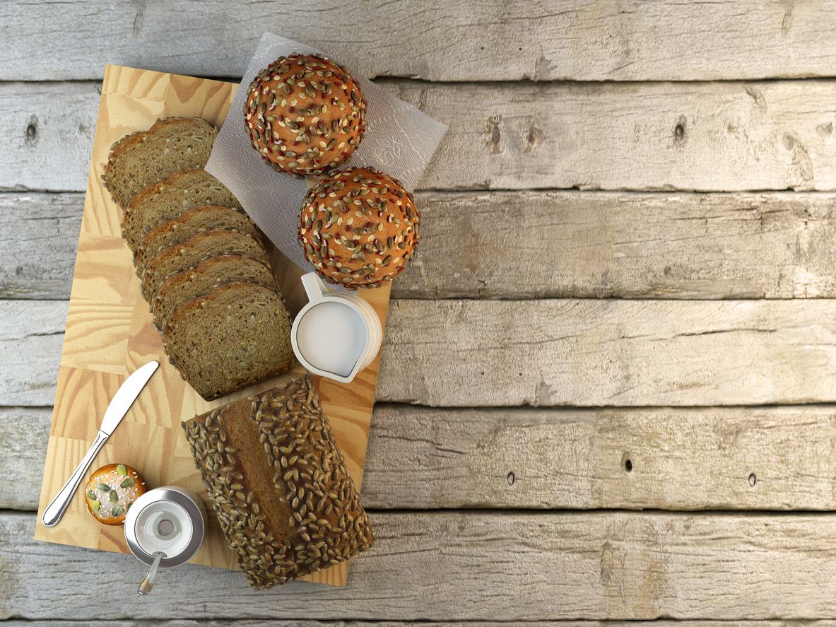 Le pain de blé entier ou de céréales est plus sain, plus nutritif et rassasiant que le pain blanc. 