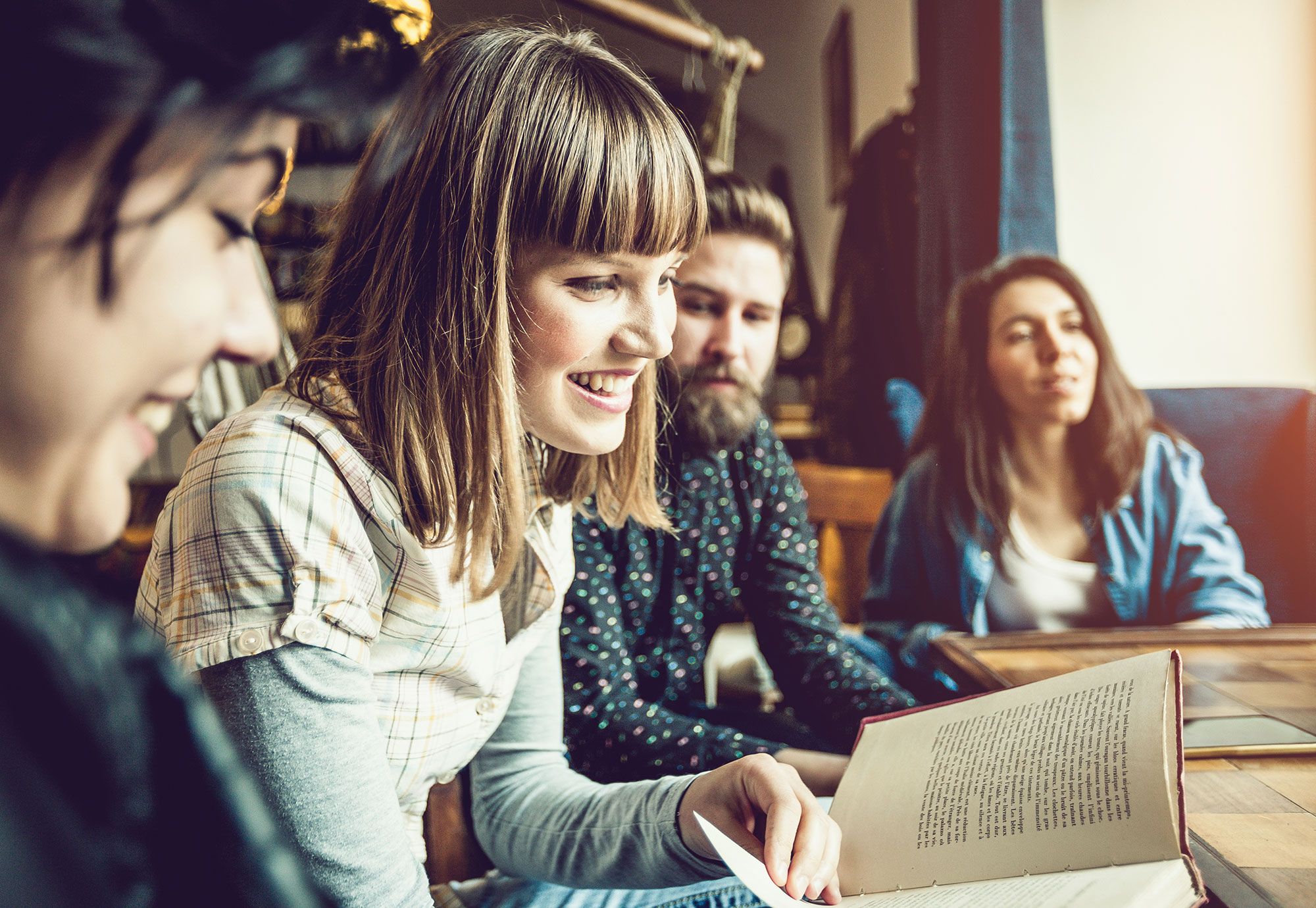 lire les relations sociales